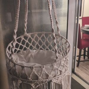 Elegant Cream Macrame Hanging Cat Swing
